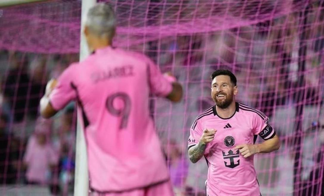 夺冠喜悦!梅西带队赢得关键胜利 夺冠喜悦!梅西带队赢得关键胜利