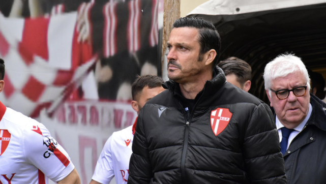 关于巴勒莫连续两战不胜,状态疲软的信息 关于巴勒莫连续两战不胜,状态疲软的信息