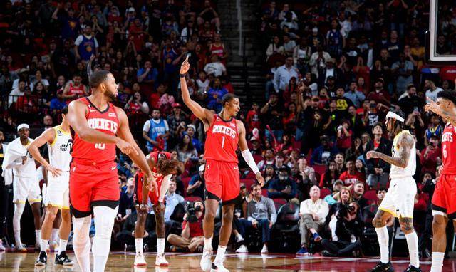 火箭队球员心态调整大胜对手 火箭队球员心态调整大胜对手