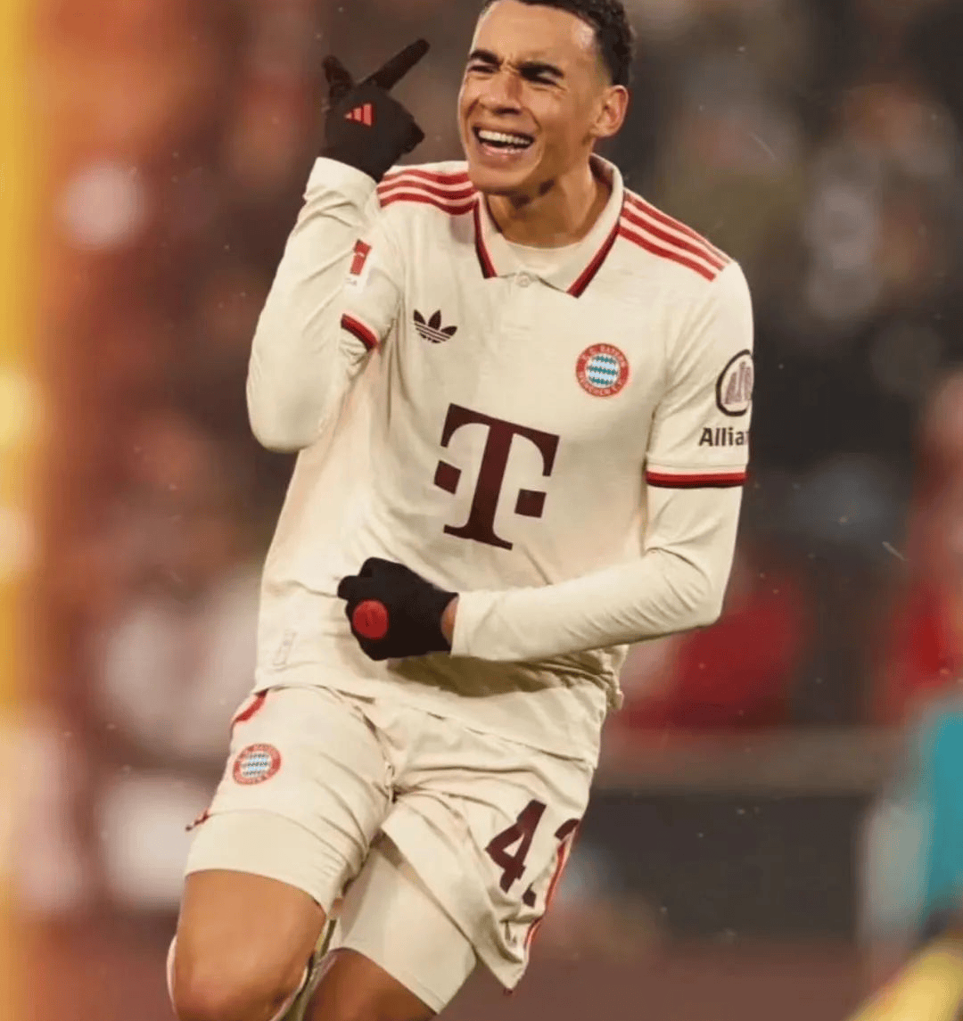 关于勒沃库森客场大胜拜仁慕尼黑,继续领跑德甲的信息 关于勒沃库森客场大胜拜仁慕尼黑,继续领跑德甲的信息