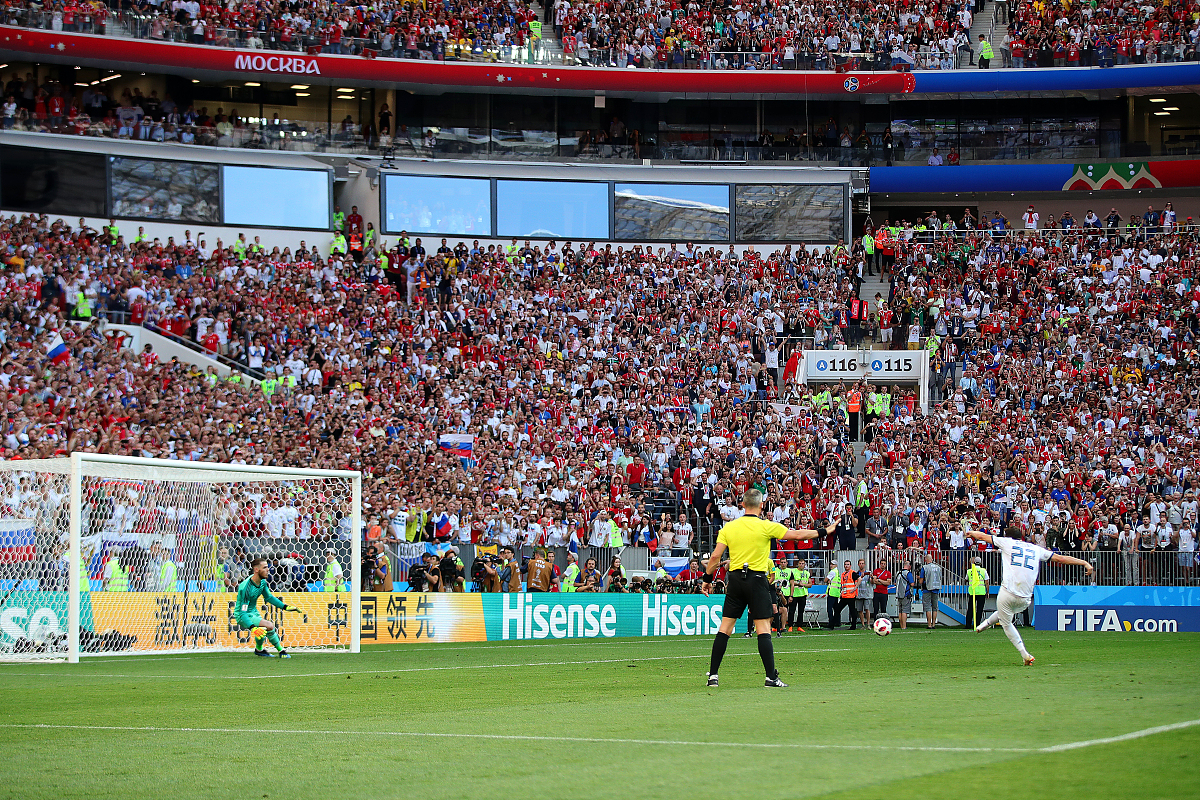 关于意大利足球巨头热那亚俱乐部向决赛冲刺的信息 关于意大利足球巨头热那亚俱乐部向决赛冲刺的信息
