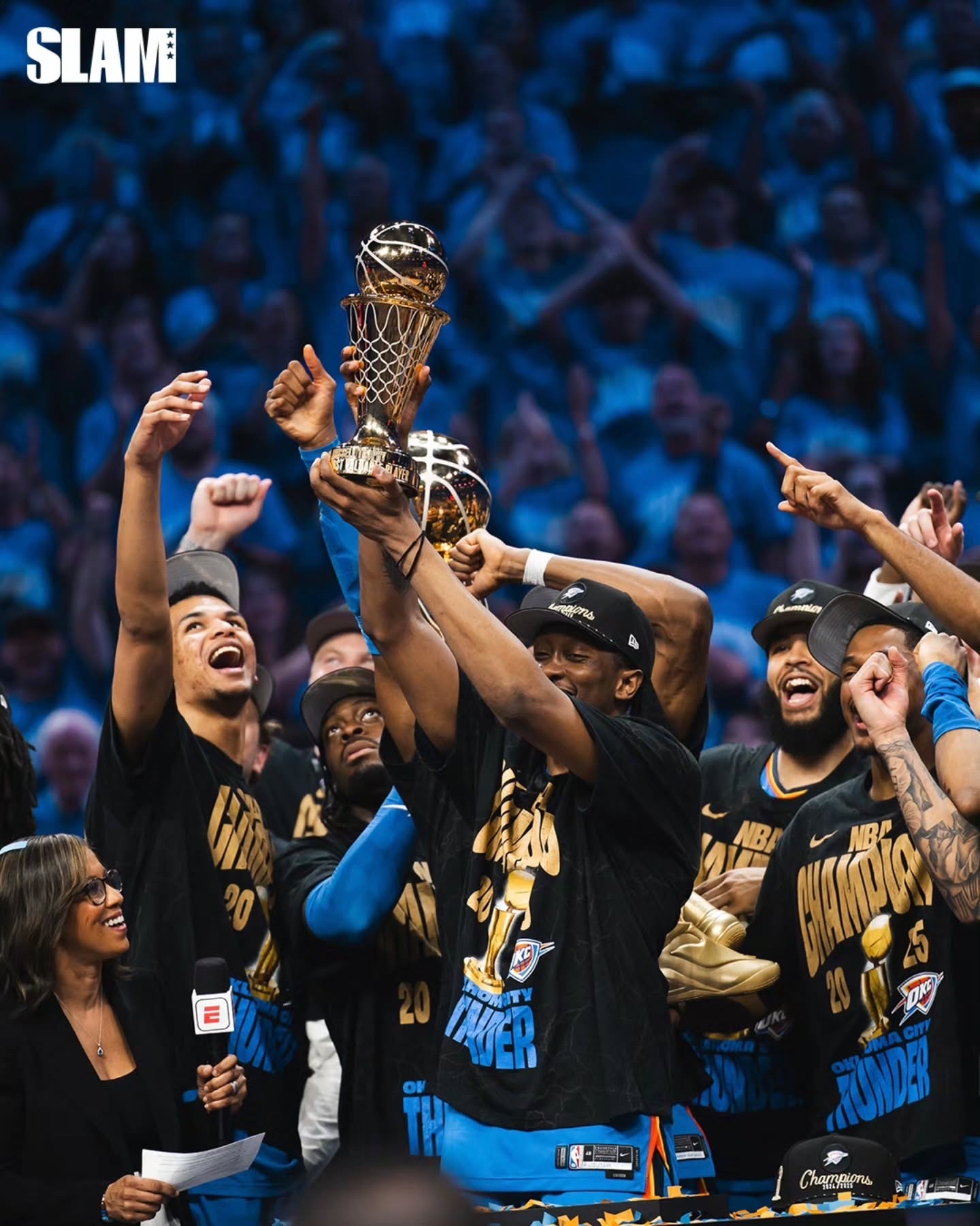 od体育网页版入口-欧洲高水平篮球比赛激烈开打，球迷热情响应